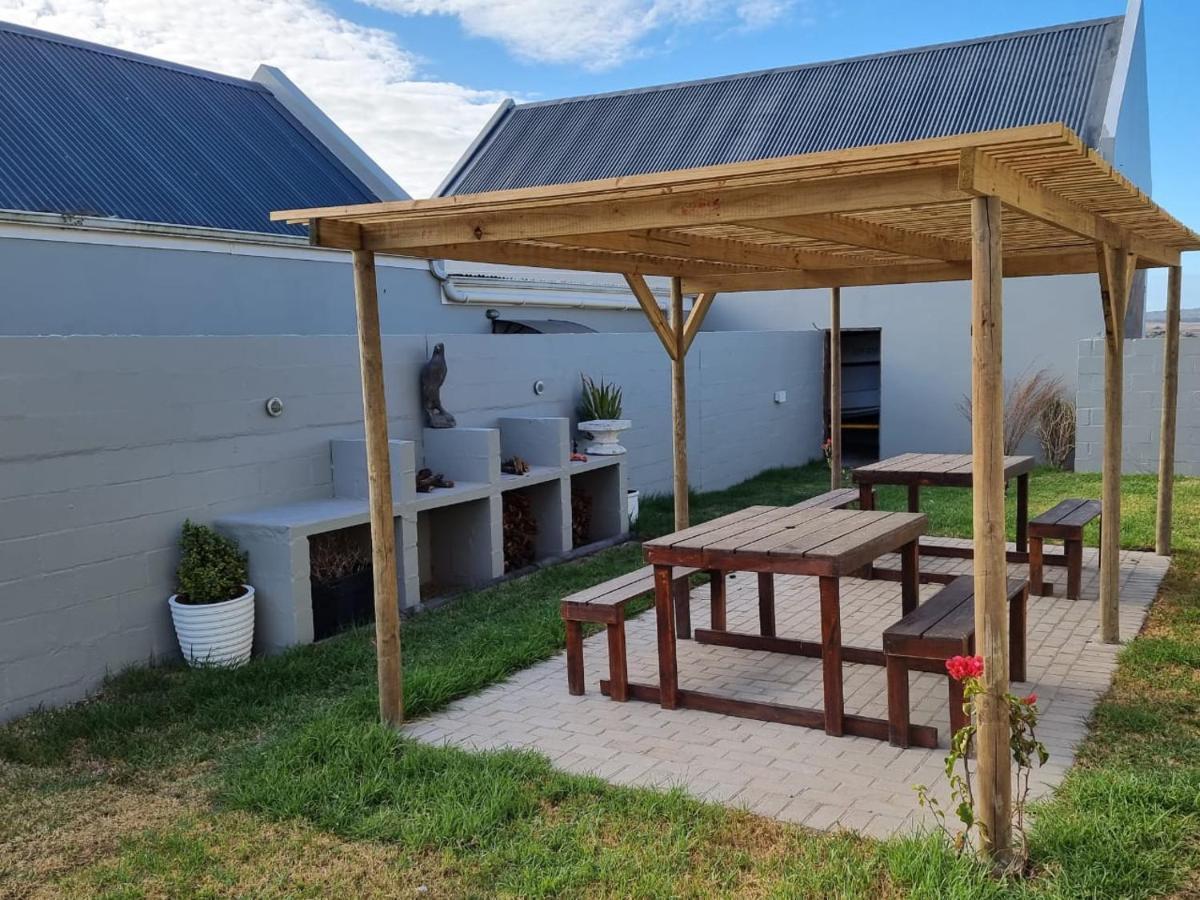 Rustic Hill Apartamento Langebaan Exterior foto